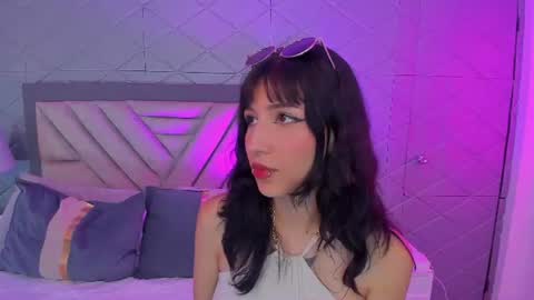 Snapshot of naomiharuno chatting on 08/06/26, 12:01 naomiharuno online show from 08/06/26, 12:01