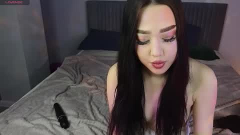 Naomi online show from 02/24/26, 06:11