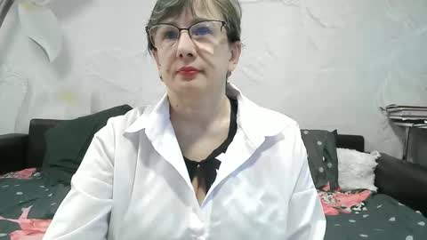 naomimolligan online show from 05/04/26, 10:55