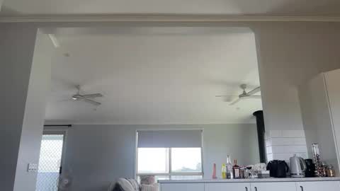 naomirhoades online show from 03/06/25, 03:24