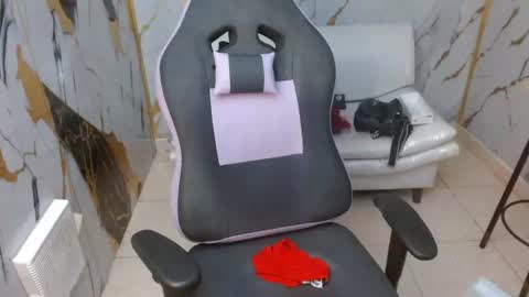 Naomis online show from 07/28/26, 06:20