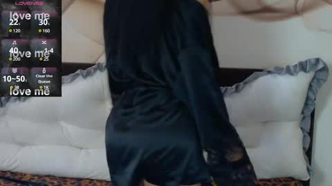 NaomiScarlett online show from 02/25/25, 08:25