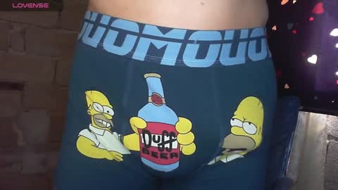 Snapshot of naomisimon chatting on 01/21/25, 08:32 bellas2012 online show from 01/21/25, 08:32