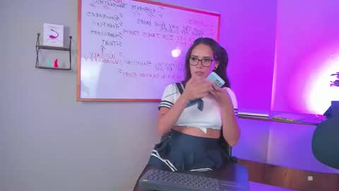 Naomi  online show from 03/06/26, 04:53