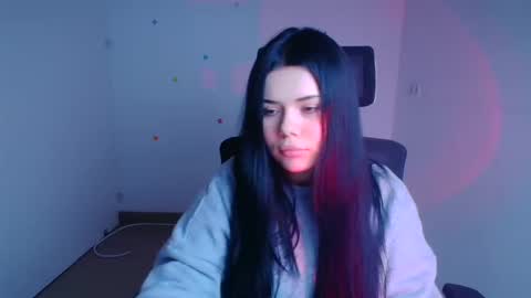 Naomi online show from 10/09/25, 06:06