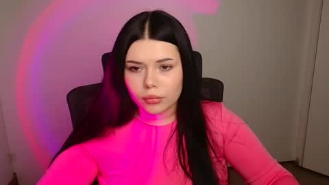 Naomi online show from 10/16/25, 06:42