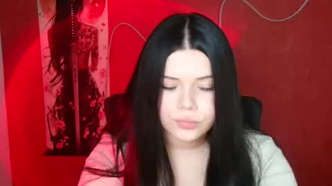 Naomi online show from 10/17/25, 07:16