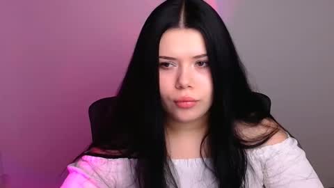 Naomi online show from 11/10/25, 06:23