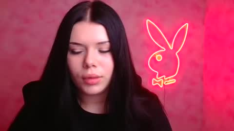 Naomi online show from 11/26/25, 07:15