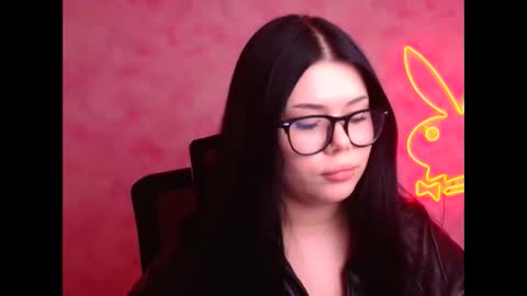 Naomi online show from 11/27/25, 11:29