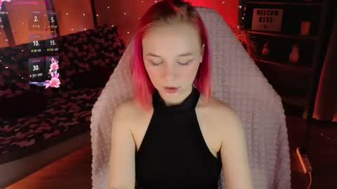 Naomi online show from 03/10/26, 08:36