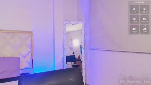 Naomy  online show from 10/30/25, 03:19