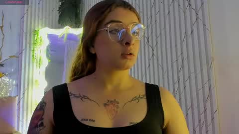 Naomy  online show from 04/14/26, 03:12