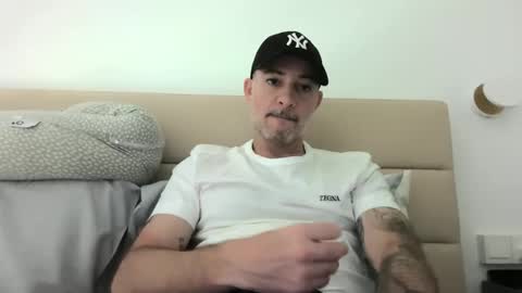 napo85atyourservice online show from 06/10/26, 04:23