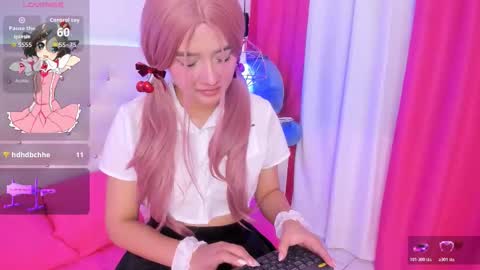 nara_pink online show from 02/24/26, 06:06