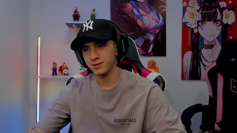 Snapshot of naranjo_seb chatting on 12/10/24, 04:56 sebastian online show from 12/10/24, 04:56