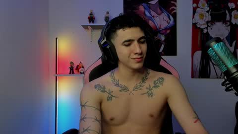 Snapshot of naranjo_seb chatting on 12/14/24, 09:29 sebastian online show from 12/14/24, 09:29