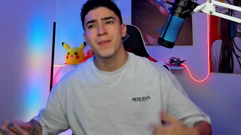 Snapshot of naranjo_seb chatting on 01/20/25, 10:29 sebastian online show from 01/20/25, 10:29