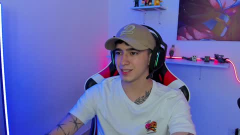 Snapshot of naranjo_seb chatting on 02/05/25, 09:25 sebastian online show from 02/05/25, 09:25