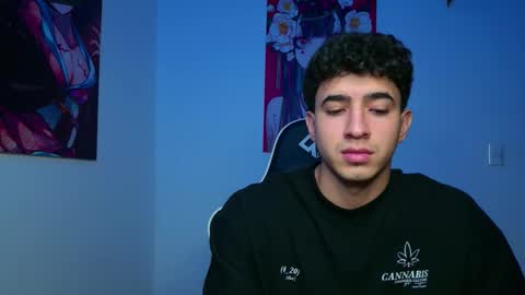 Snapshot of naranjo_seb chatting on 10/12/25, 04:22 sebastian online show from 10/12/25, 04:22