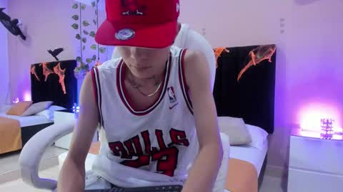 Nascary Fox online show from 10/23/25, 08:07