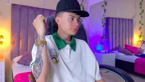 Nascary Fox online show from 01/09/26, 07:48