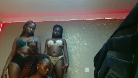 Nasha online show from 03/19/26, 04:33