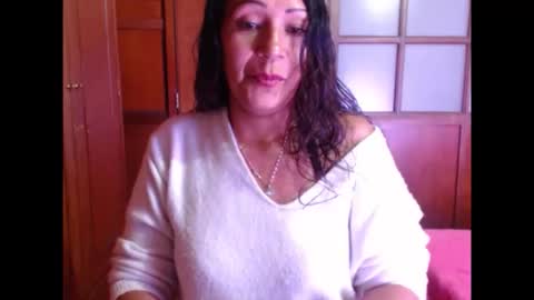 Nasly Cute online show from 12/02/25, 01:11