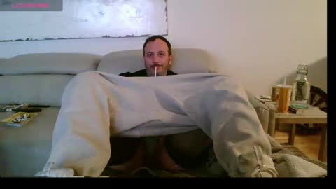 Snapshot of nassobout chatting on 02/10/25, 02:52 nassobout online show from 02/10/25, 02:52