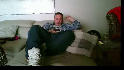 Snapshot of nassobout chatting on 02/28/25, 10:20 nassobout online show from 02/28/25, 10:20