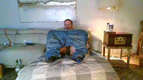 nassobout online show from 02/14/26, 01:46