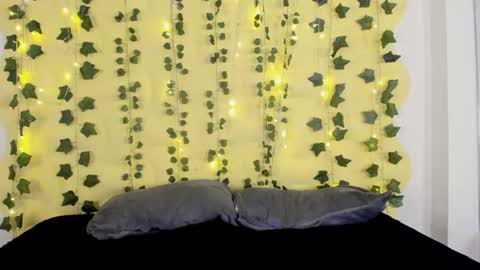 Maira online show from 02/02/25, 05:10