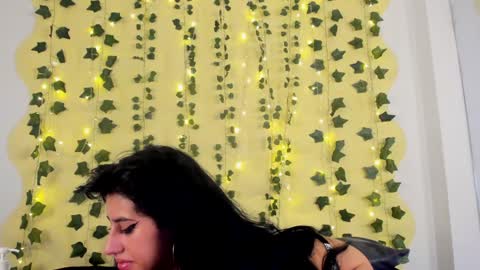 Maira online show from 02/02/25, 08:13