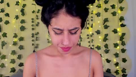 Maira online show from 02/04/25, 11:27