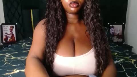 Amanda online show from 12/01/25, 06:35