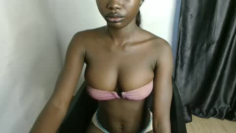 Mila online show from 02/14/26, 07:27