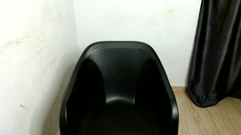 Mila online show from 02/27/26, 07:19