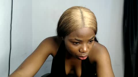 Snapshot of nasty_juicy22 chatting on 07/07/26, 06:47 adie online show from 07/07/26, 06:47