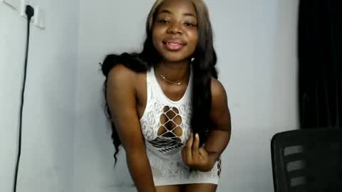 Snapshot of nasty_juicy22 chatting on 07/10/26, 07:34 adie online show from 07/10/26, 07:34