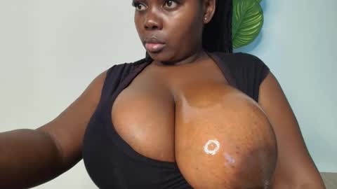 Snapshot of nasty_nohelah chatting on 11/07/25, 04:34 chimummy online show from 11/07/25, 04:34