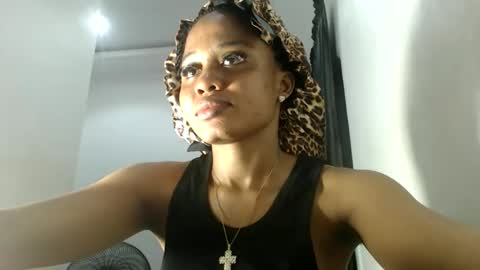 ella online show from 01/12/26, 05:34