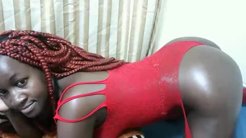 Marie online show from 03/10/26, 04:50