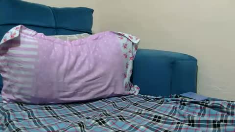 Bella online show from 03/10/26, 08:47