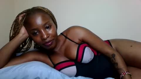 Snapshot of nastyivy1 chatting on 05/20/26, 05:30 nastyivy1 online show from 05/20/26, 05:30