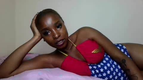 Snapshot of nastyivy1 chatting on 06/16/26, 05:04 nastyivy1 online show from 06/16/26, 05:04