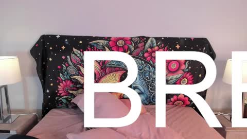 Snapshot of nataasha1 chatting on 12/17/24, 01:16 Natttttttttttttttt online show from 12/17/24, 01:16