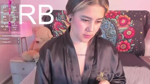 Snapshot of nataasha1 chatting on 01/11/25, 02:04 Natttttttttttttttt online show from 01/11/25, 02:04