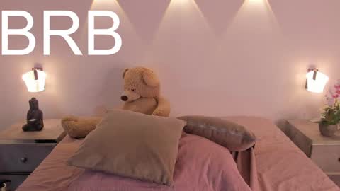 Snapshot of nataasha1 chatting on 01/23/25, 01:35 Natttttttttttttttt online show from 01/23/25, 01:35