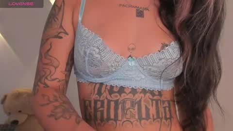 Snapshot of nataasha1 chatting on 02/26/25, 10:26 Natttttttttttttttt online show from 02/26/25, 10:26