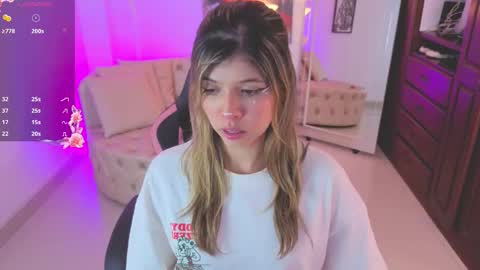 NATASHA online show from 09/16/25, 03:29